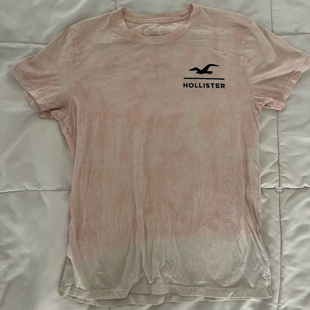 HOLLISTER PINK & WHITE T-SHIRT ✨